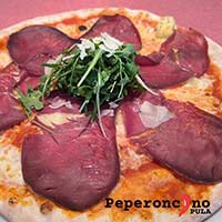 Najbolja pizza Bresaola u Puli (salsa, mozzarella, bresaola, grana padano, rokula)